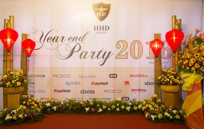Ảnh year and party